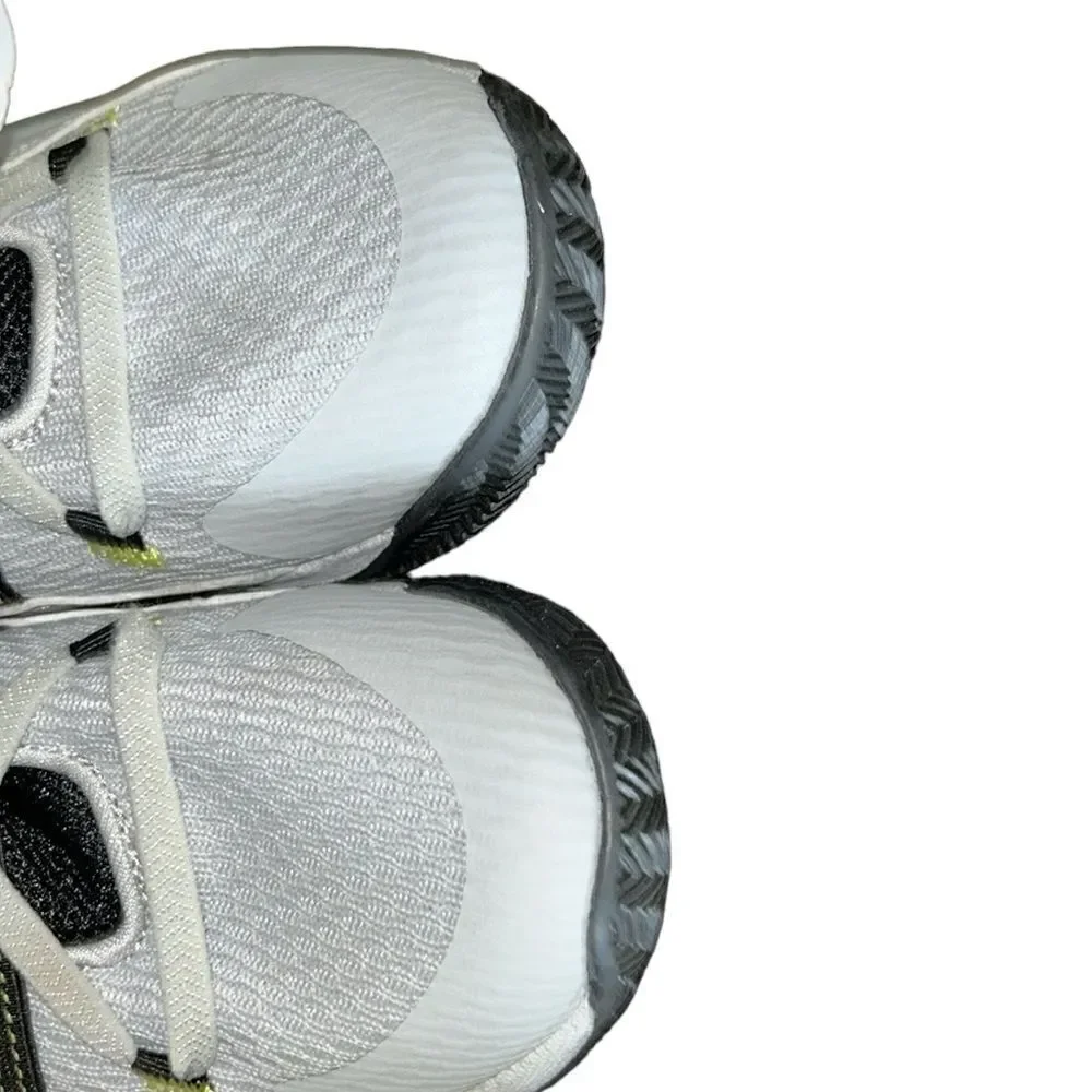And1 Boys Gray Hightop Sneakers(Size 6)